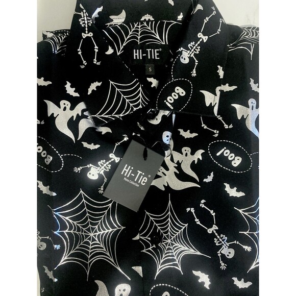Men's Small Halloween Button Front Shirt Black with Silver Metallic Ghosts Webs - Picture 4 of 4
